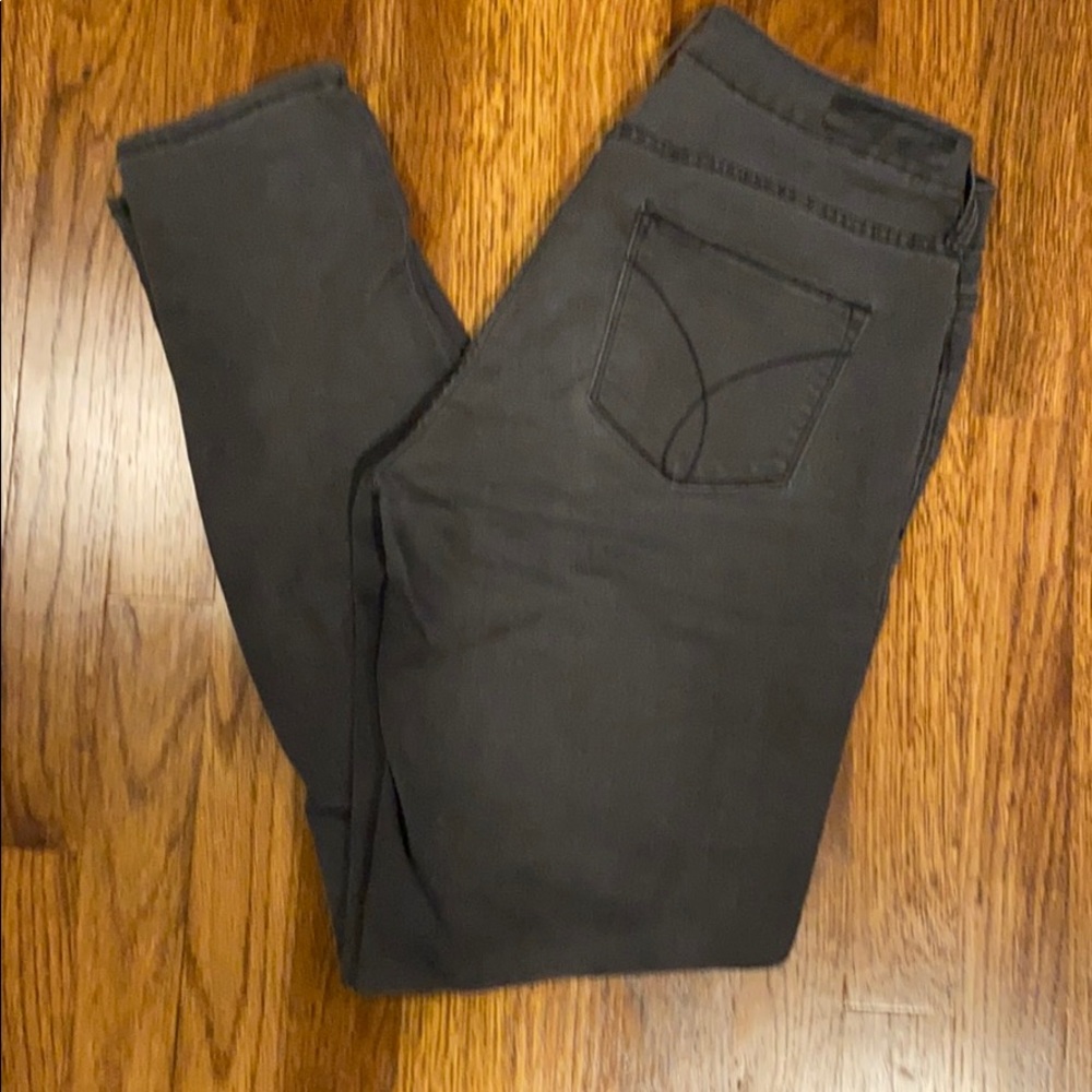 Women’s Calvin Klein gray legging jeans